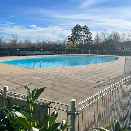 Appart 41 Montbeliard: Calme Et Cosy + Piscine Sainte-Suzanne  Buitenkant foto