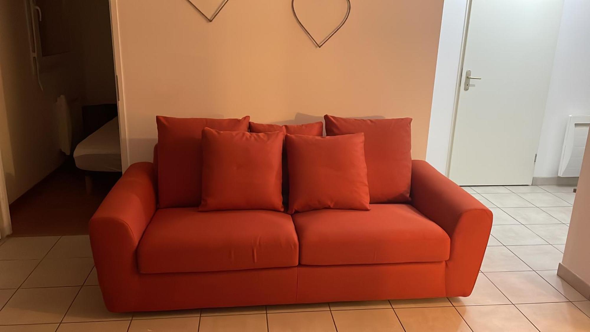 41 Montbeliard: Calme Et Cosy + Piscine Apartment *